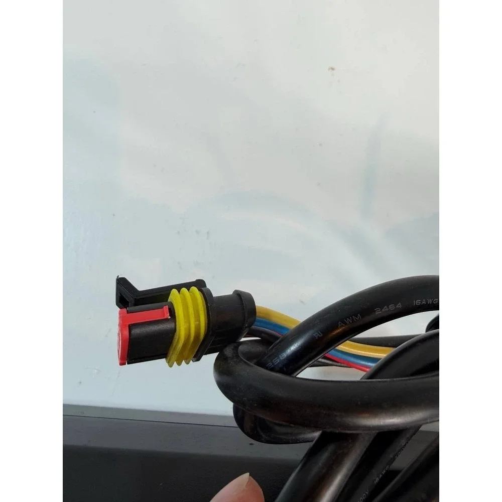 Makita genuine dc4001